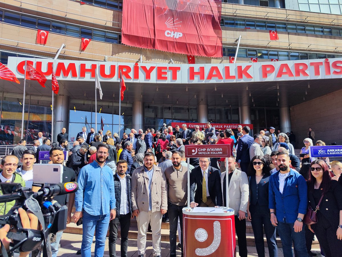 CHP'den Ekrem İmamoğlu'na Destek Çağrısı: Adayı Yanında Görmek İstiyorlar