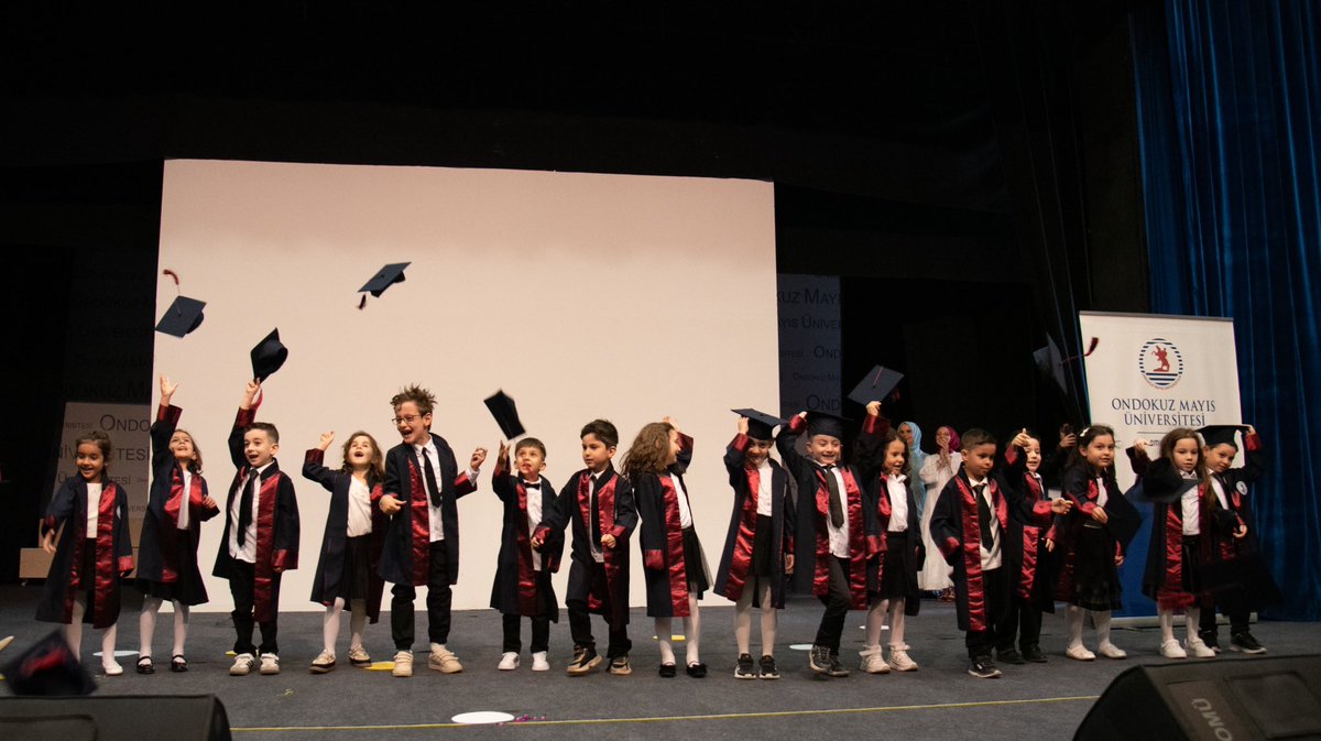 Ondokuz Mayıs Üniversitesi Gündüz Bakımevi Mezuniyet Töreni Coşkuyla Gerçekleştirildi