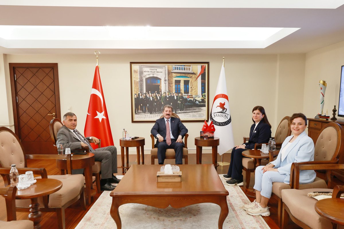 MHP Samsun İl Başkanı Mucur, Vali Tavlı'yı Ziyaret Etti