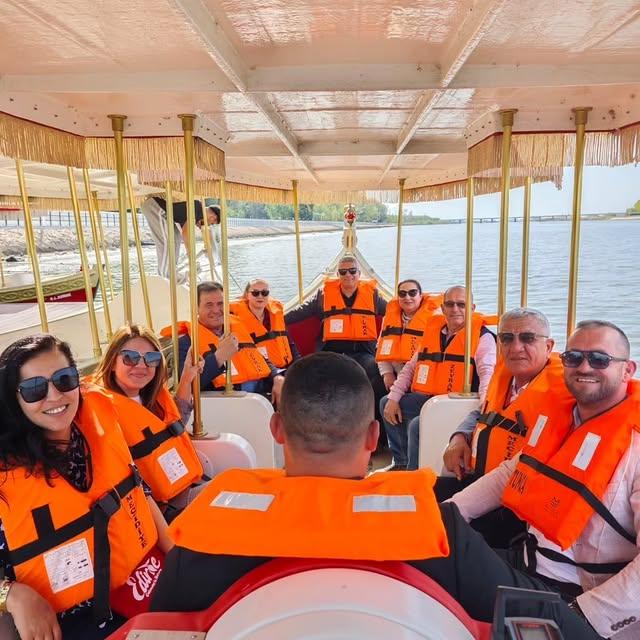 Edirne, 49. Turizm Haftası'nda Osmanlı Kancabaşı Kayıklarla Meriç Nehri'nde Tarihi Yolculuk Gerçekleştirdi